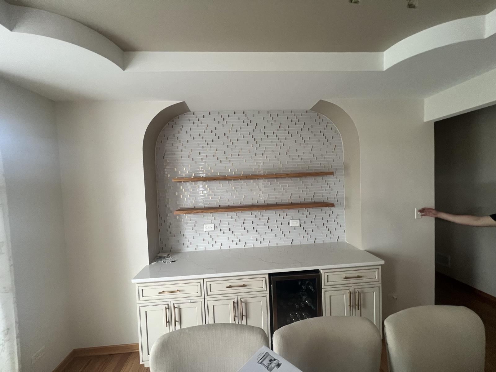 Custom dining built-in & beverage center